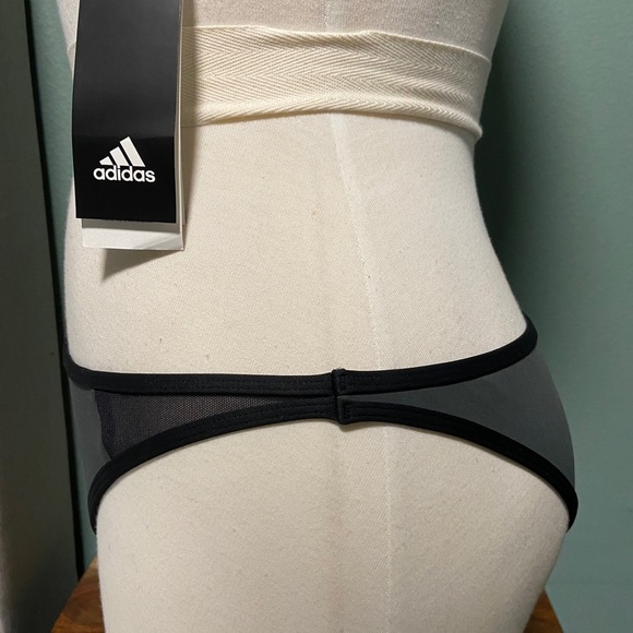 Adidas - Women’s swimwear bikini bottom-L - Picture 3 of 7